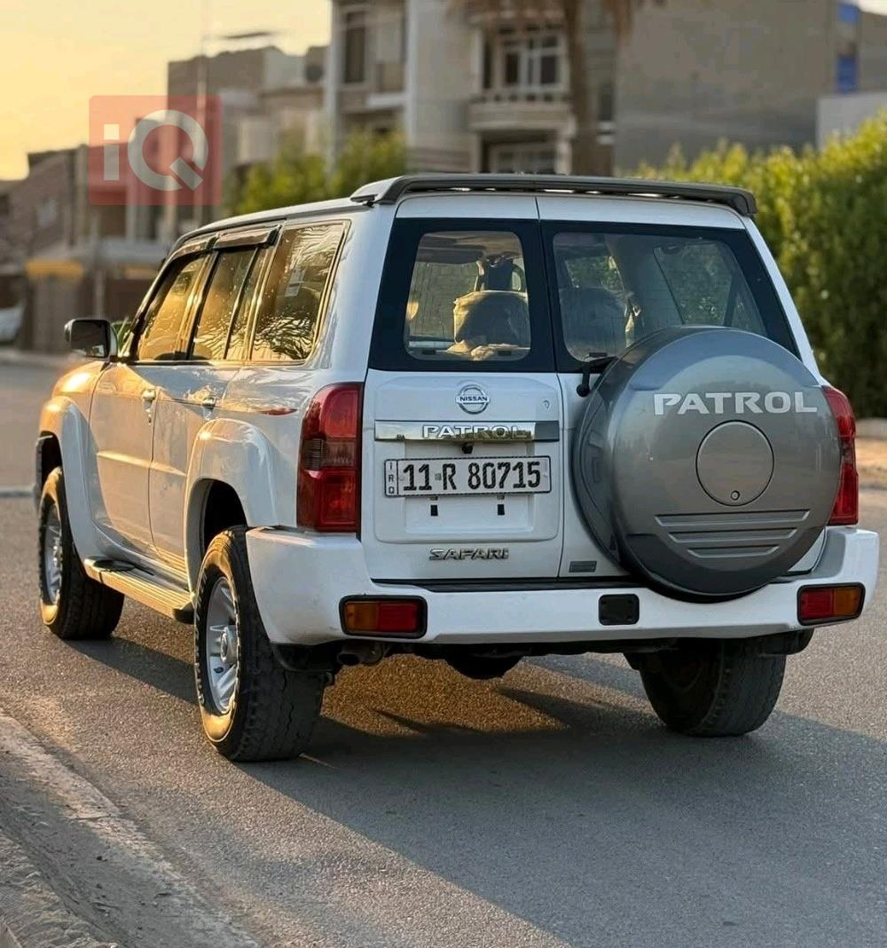 نیسان پاترۆل سەفاری